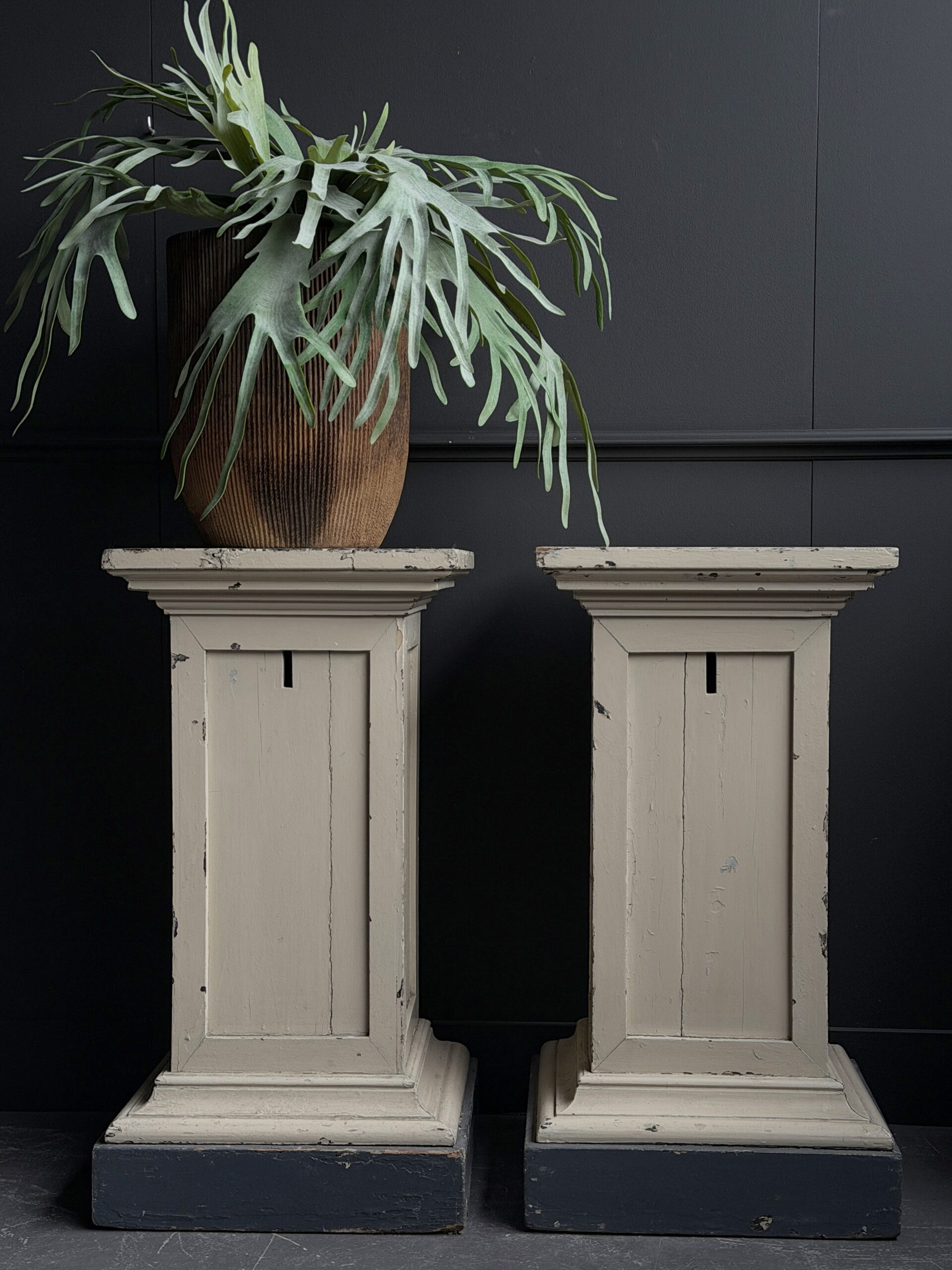 Set authentieke houten zuilen Set authentieke houten zuilen