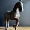 Oud Indiaas paard met messing beslag