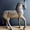 Oud Indiaas paard met messing beslag Oud Indiaas paard met messing beslag