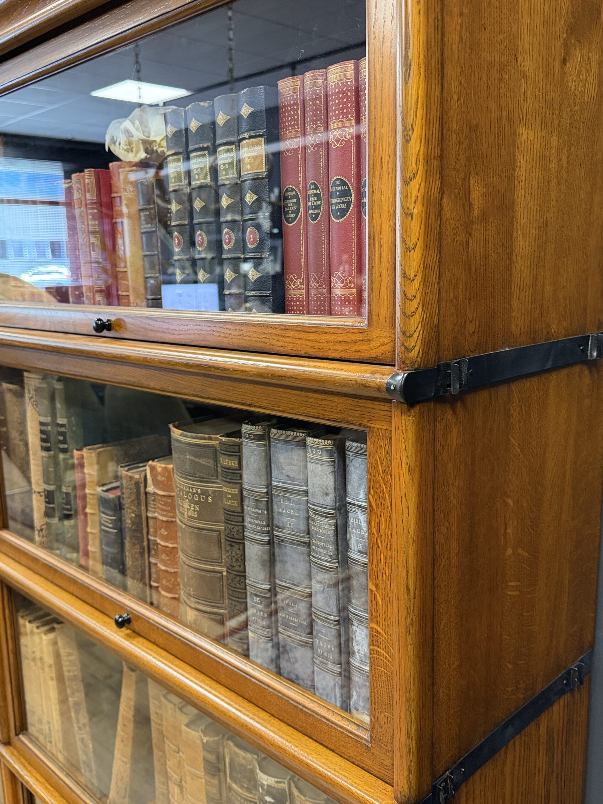 Globe Wernicke boekenkast Globe Wernicke boekenkast