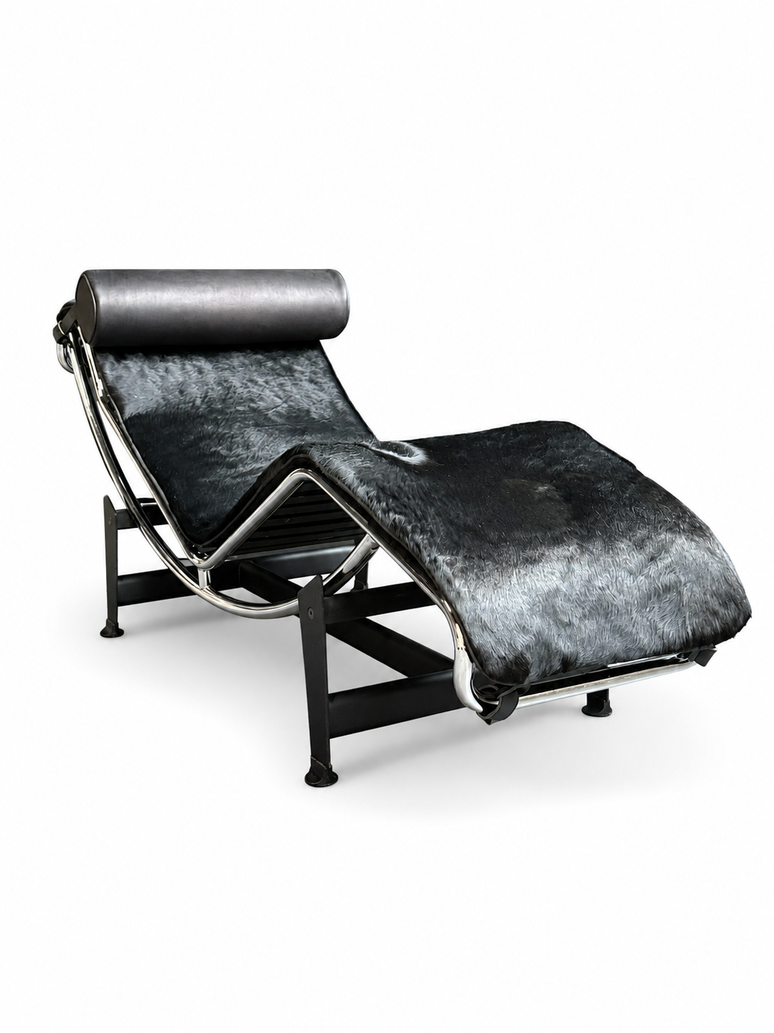 Cassina LC4 Chaise Longue Cassina LC4 Chaise Longue