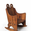 Een 18e-eeuwse Engelse ‘lambing chair’.