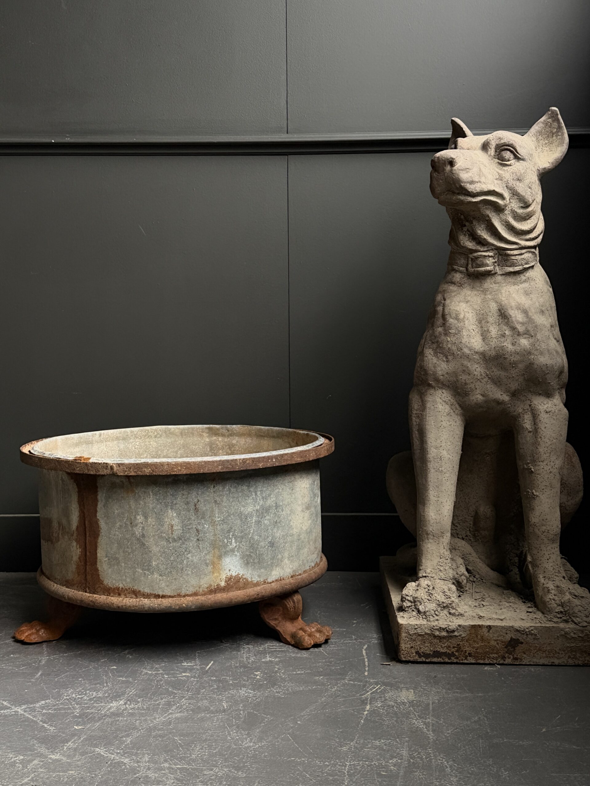 Oude zinken planters Oude zinken planters