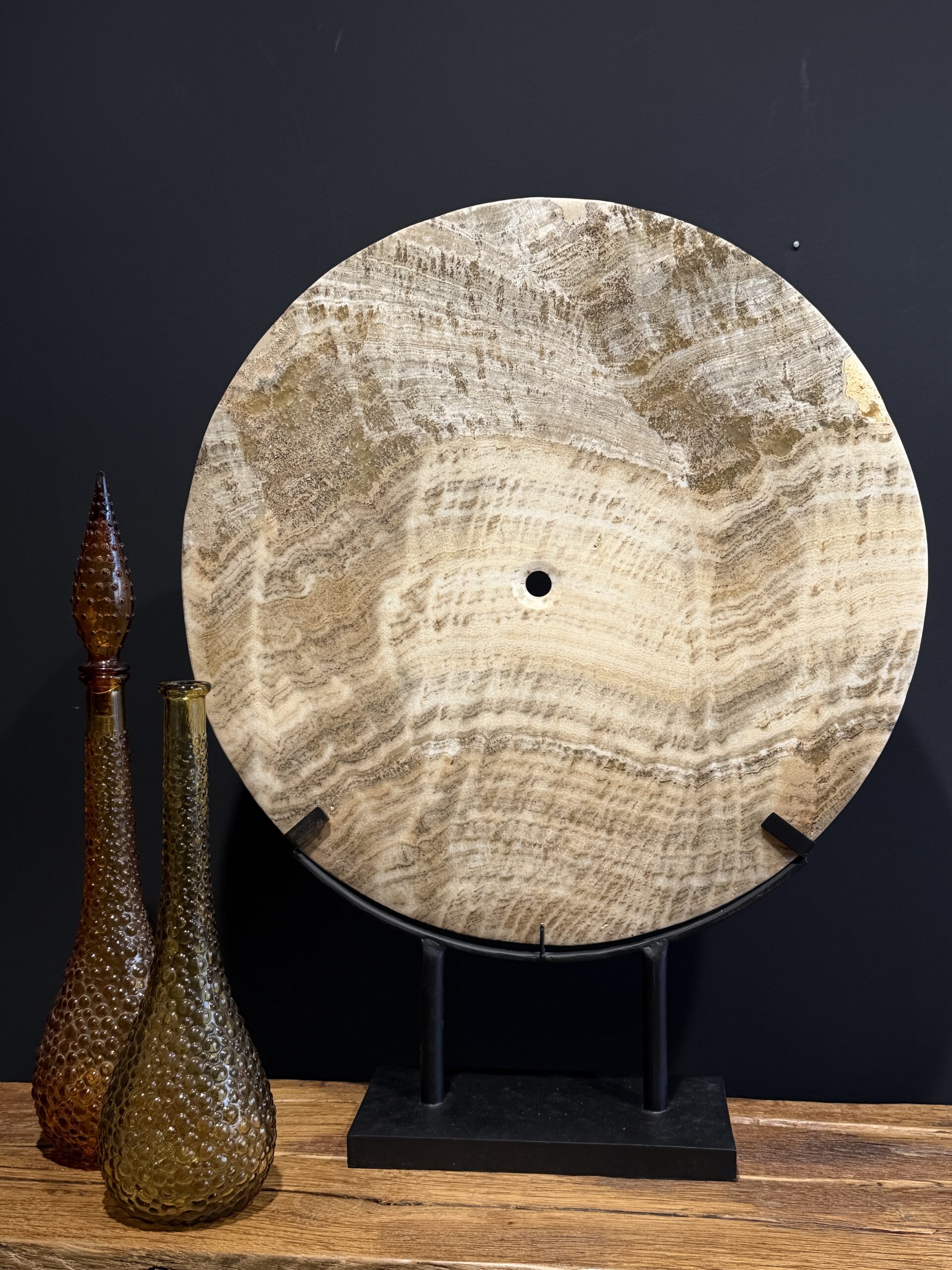 Onyx schijf op sokkel Onyx schijf op sokkel